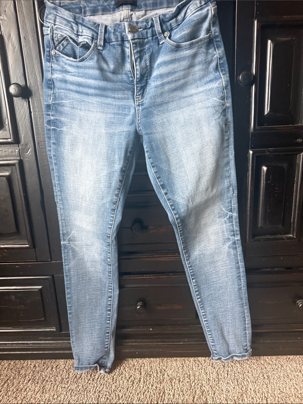 Buckle Black Skinny Women’s Light Blue Washed Jeans - Comfortable Everyday Denim